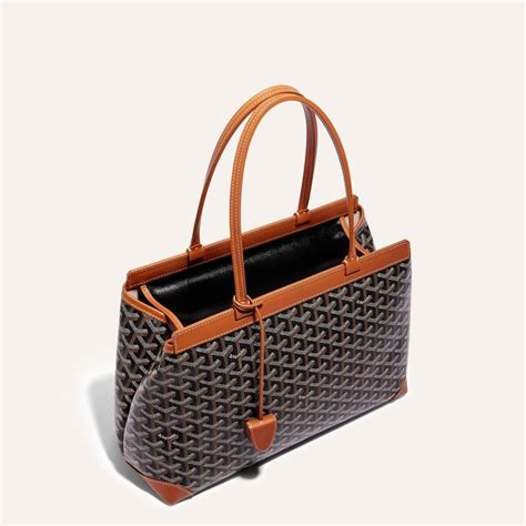 bellechasse biaude pm bag price|goyard bellechasse price.